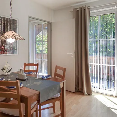 Cozy In With Kitchen Apartament *