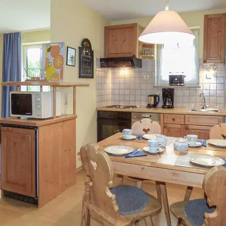Cozy In With Kitchen Apartament